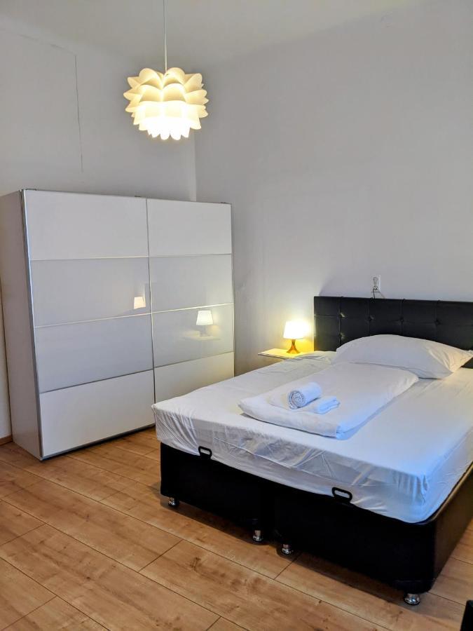 110 Messe Apartment Casablanca 2-4 Pers 42 M2 クラーゲンフルト エクステリア 写真