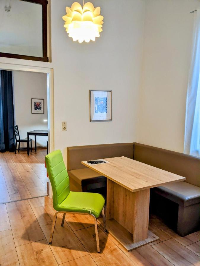 110 Messe Apartment Casablanca 2-4 Pers 42 M2 クラーゲンフルト エクステリア 写真