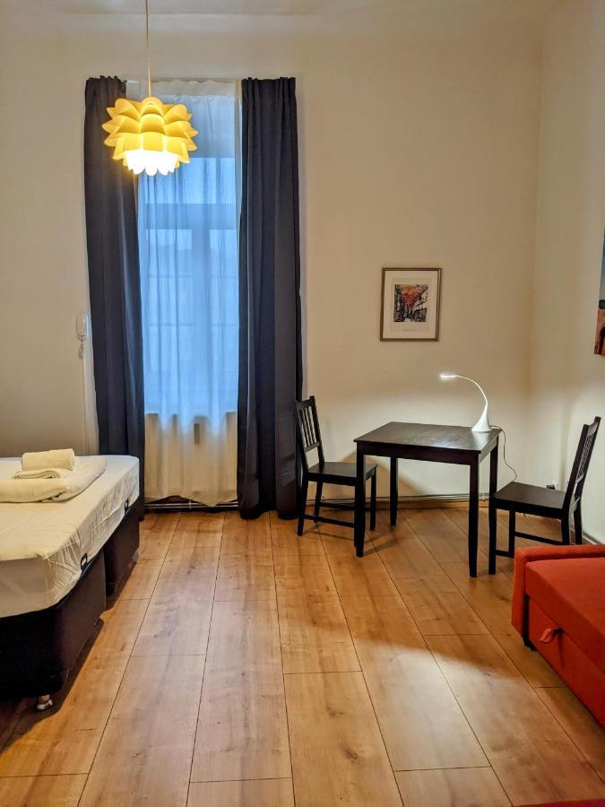 110 Messe Apartment Casablanca 2-4 Pers 42 M2 クラーゲンフルト エクステリア 写真